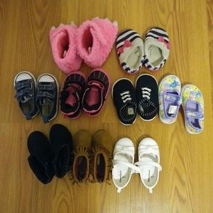 9 pair lot of toddler girl shoes/boots--size 5